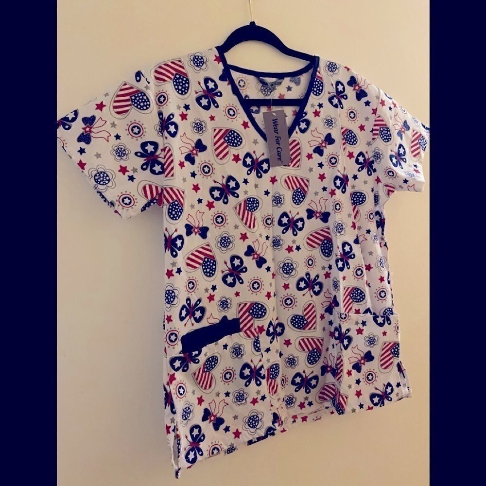 🥀wear for care Nursing Uniform Scrub Top- M